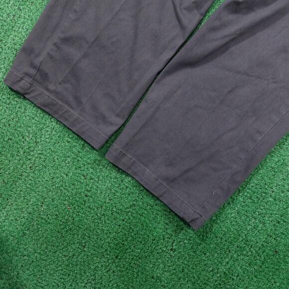 Lee Extreme Comfort MVP Pants Mens 42x32 Gray Straight Fit Stretch Performance - Picture 3 of 10